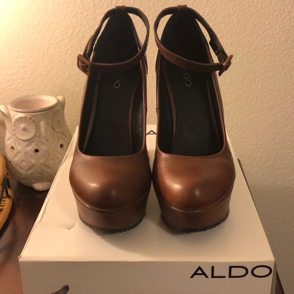 ALDO WEDGES